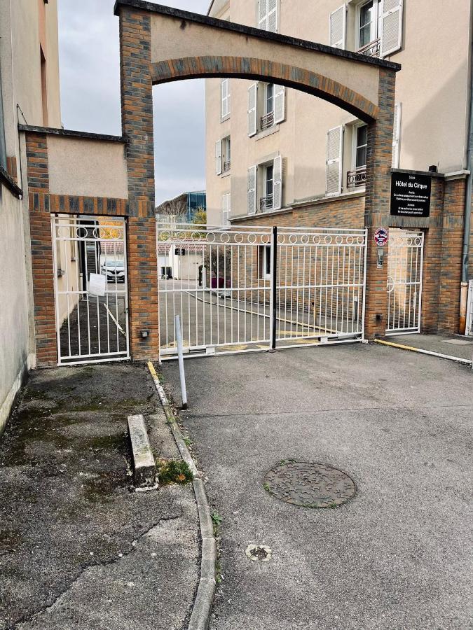 Appartement Centre Ville Avec Garage Troyes Esterno foto