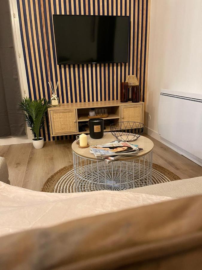 Appartement Centre Ville Avec Garage Troyes Esterno foto